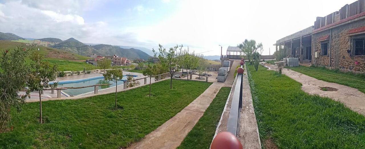 Tamanoucht Hotel Ифран Екстериор снимка